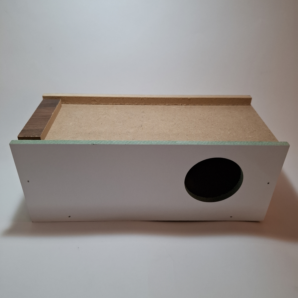 لونه چوبی مرغ عشق